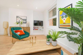 The London Secret, 1 bed flat with patio - Zone 2
